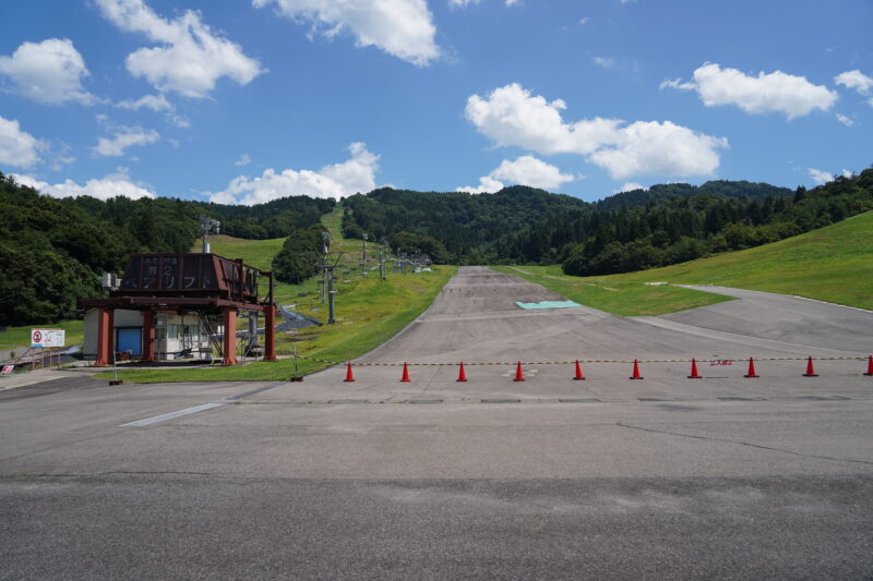 長岡市営スキー場 登山 | 新潟県長岡市のスキークラブ【ダウンヒルスキークラブ】